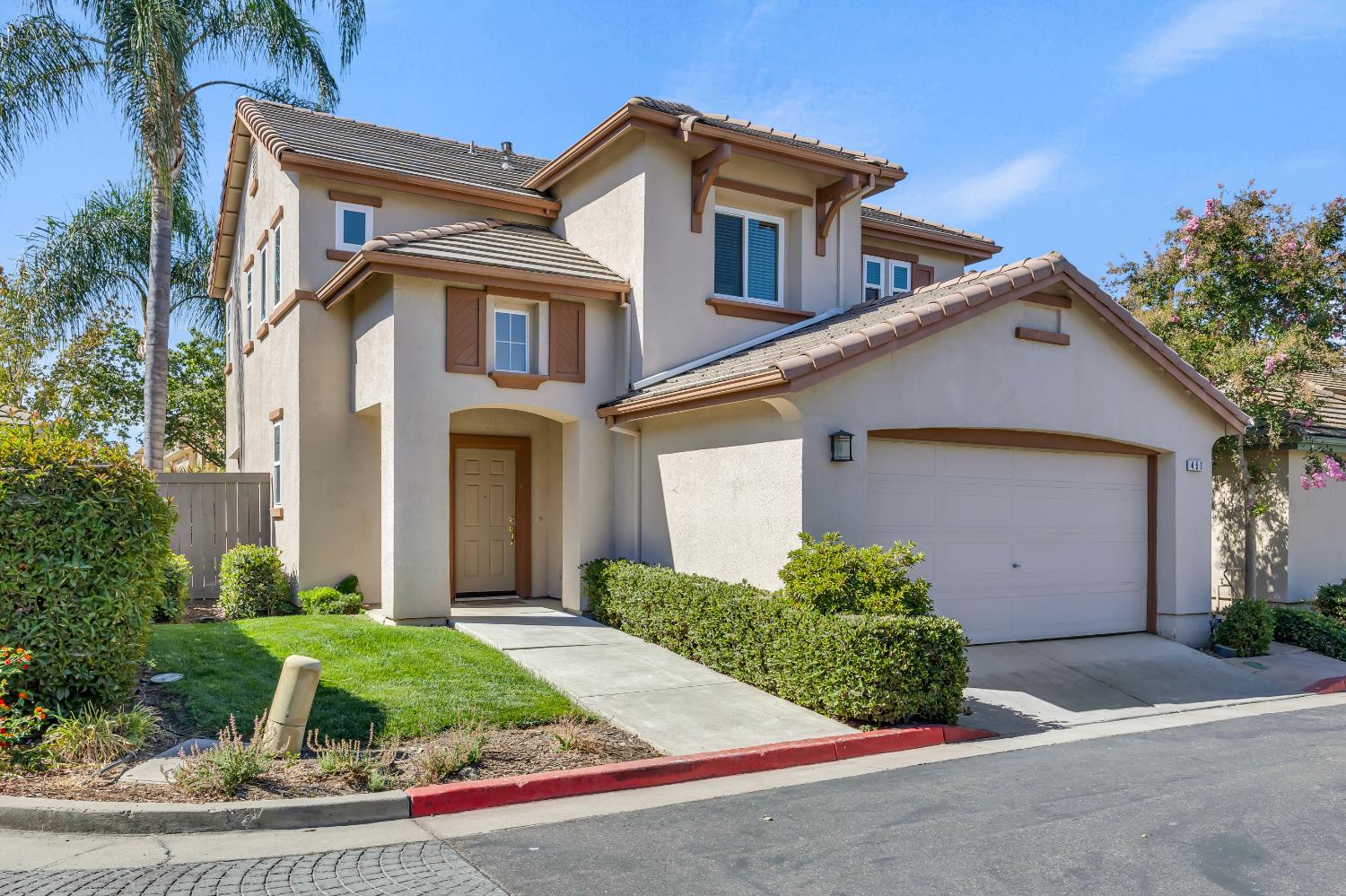 451 Anjou Circle
