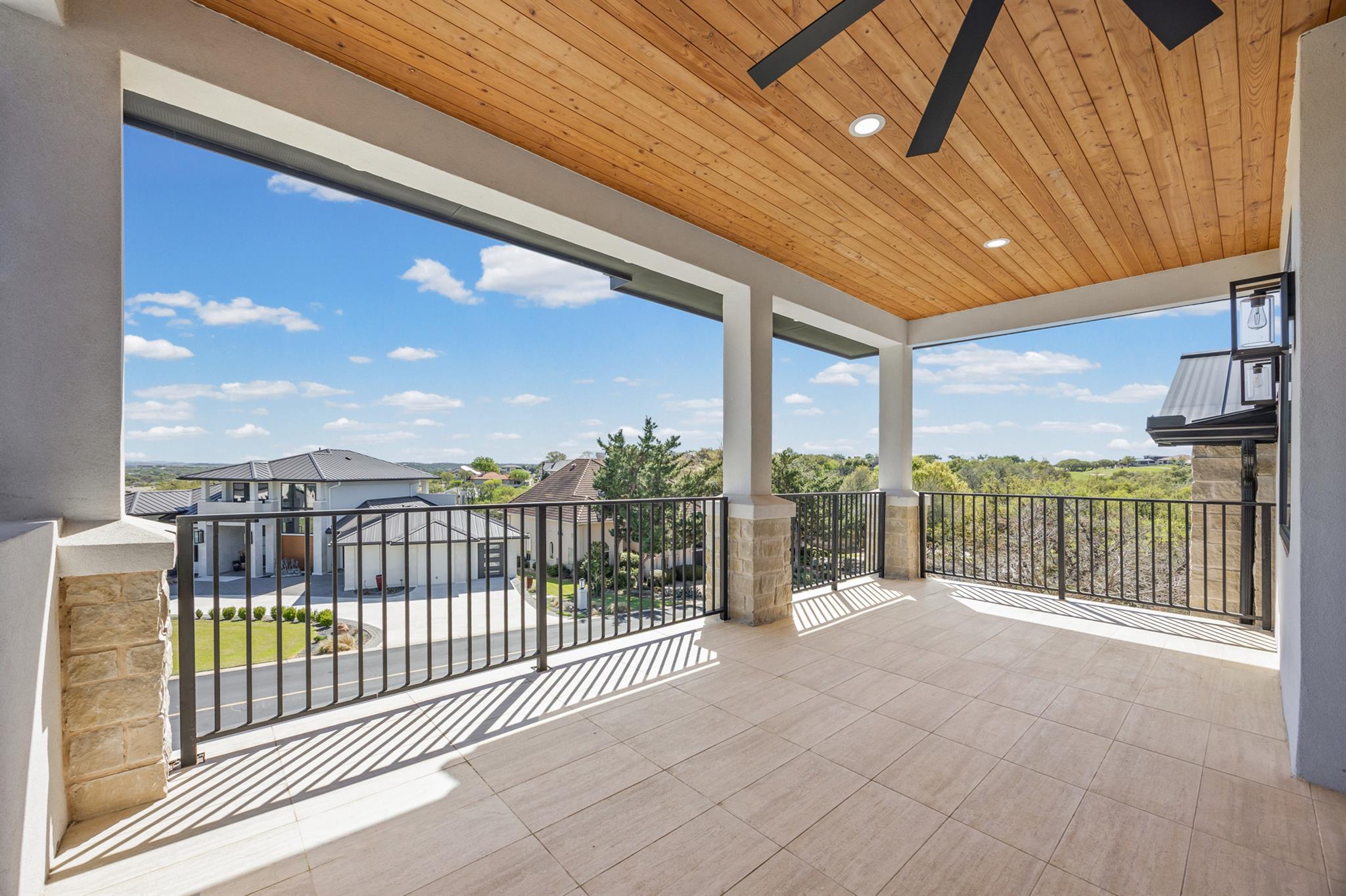 1020 Mountain Leather DR