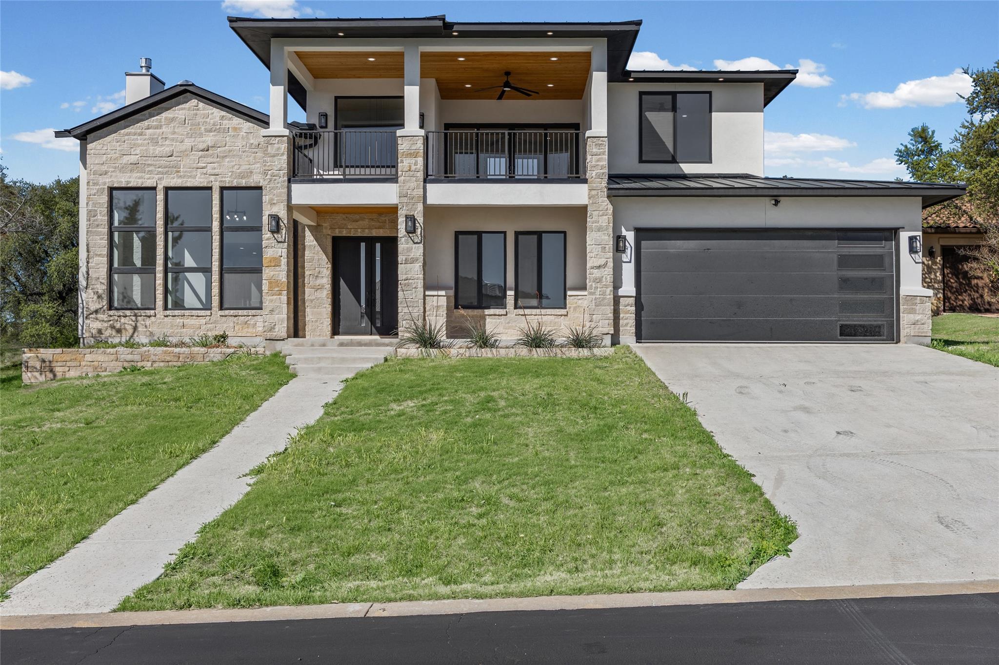 1020 Mountain Leather DR