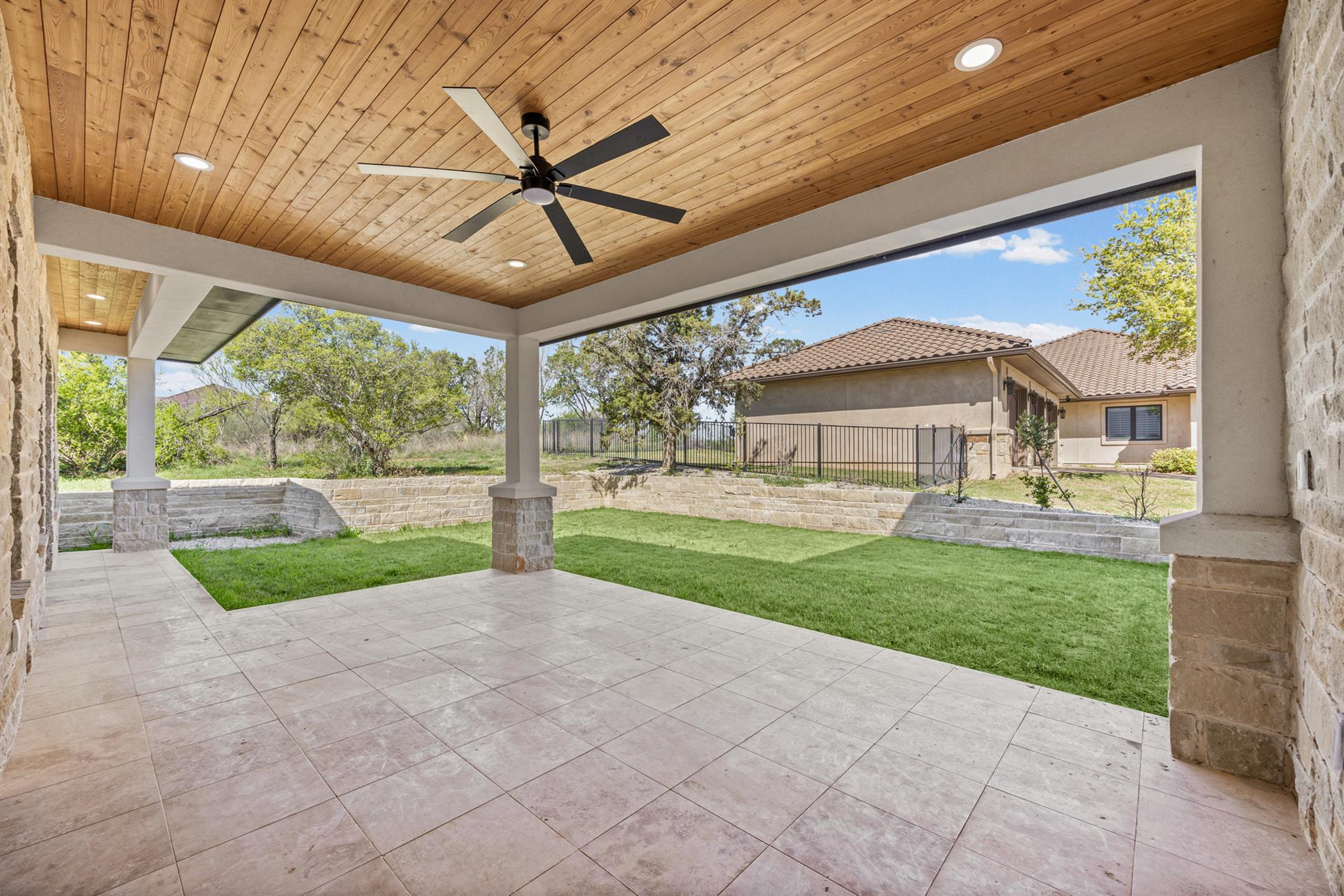 1020 Mountain Leather DR