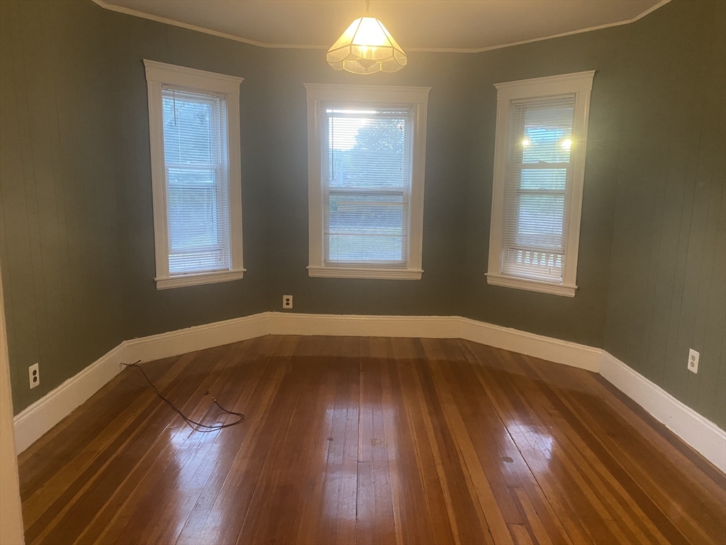 242 Hyde Park Ave # 2