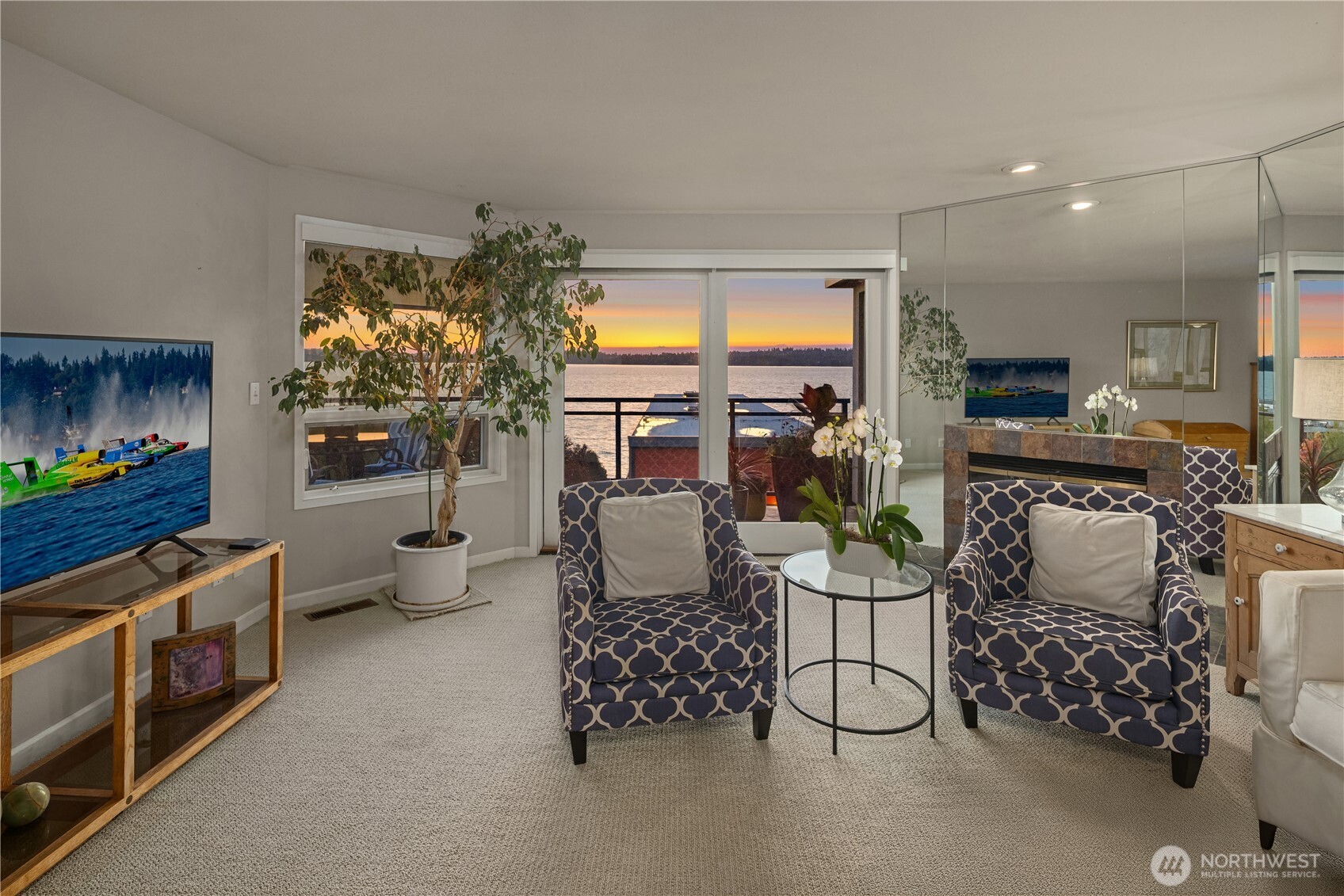 725 1st Street S Unit: 302