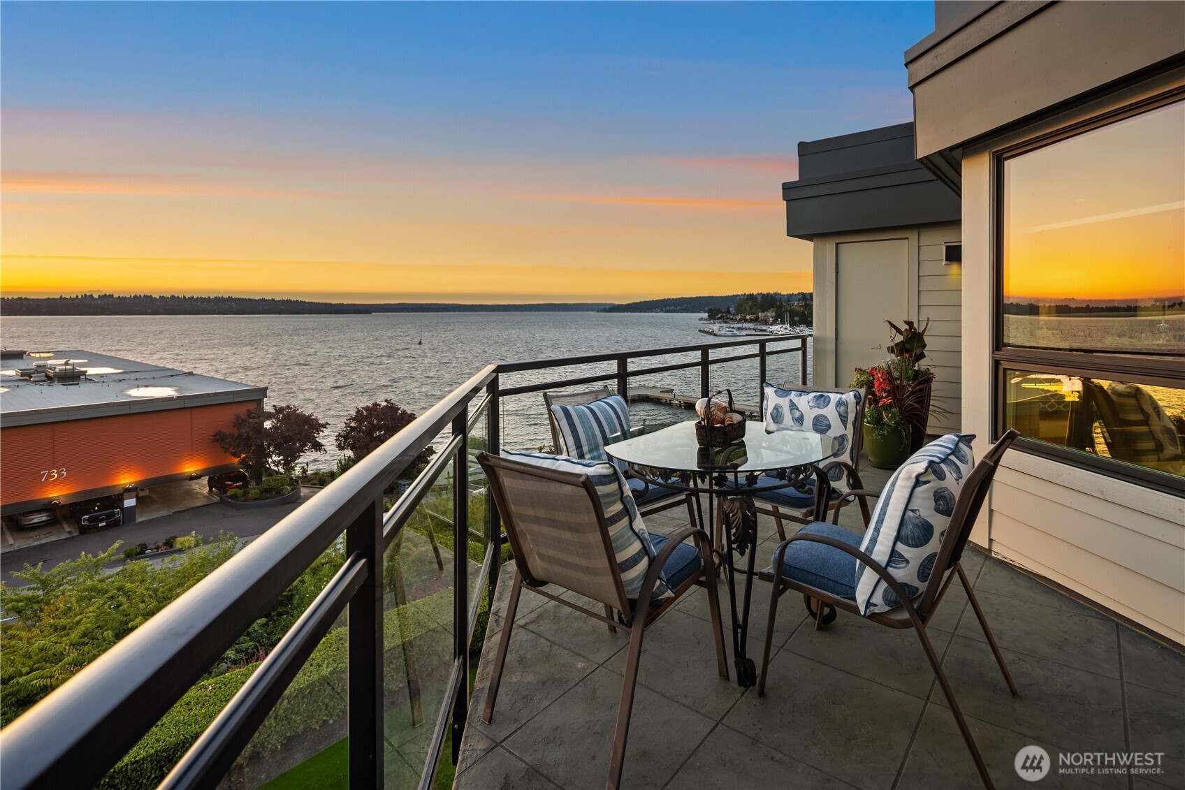 725 1st Street S Unit: 302