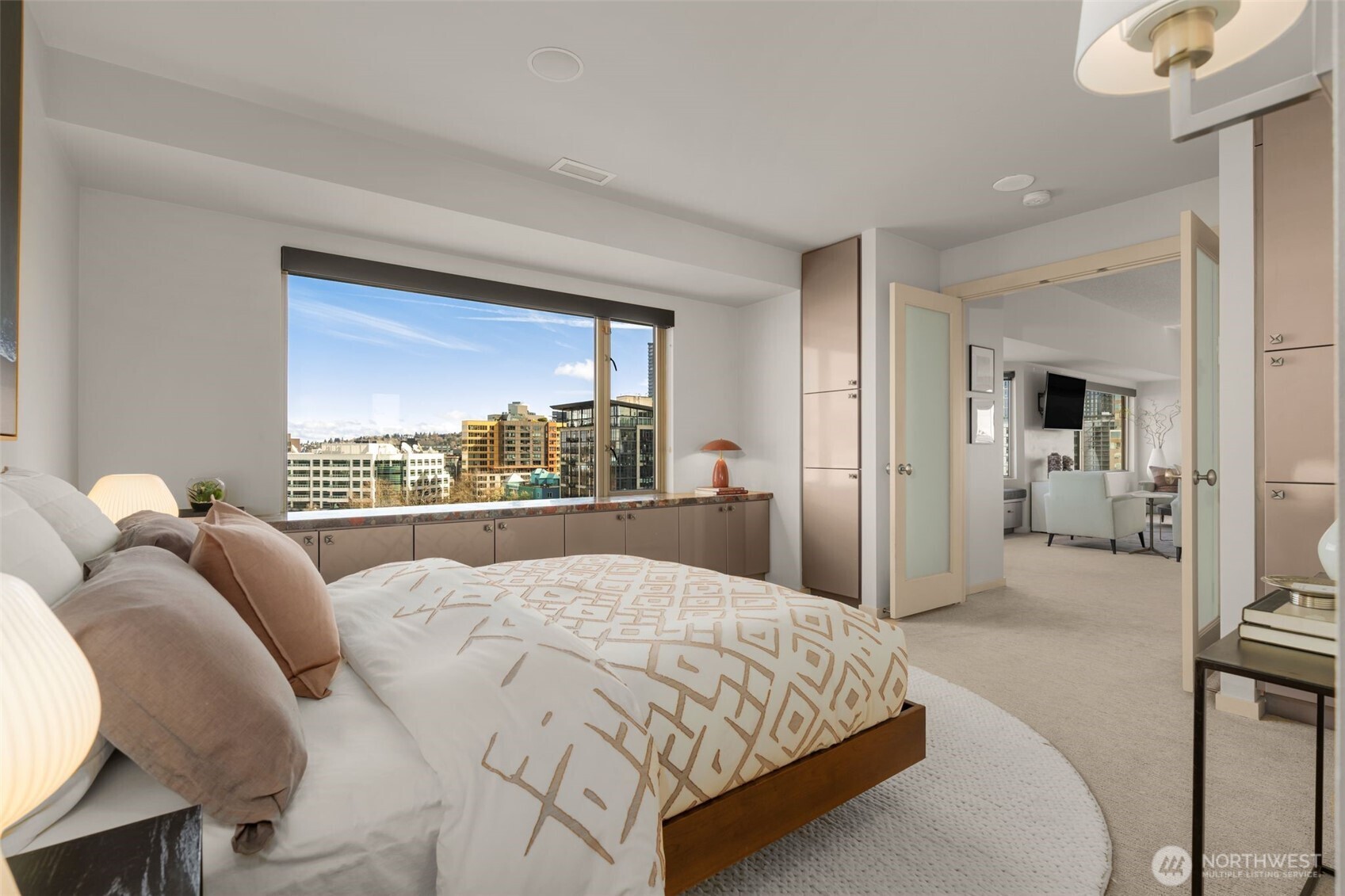 2821 2nd Avenue Unit: 1004