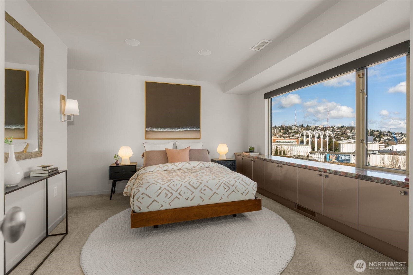 2821 2nd Avenue Unit: 1004