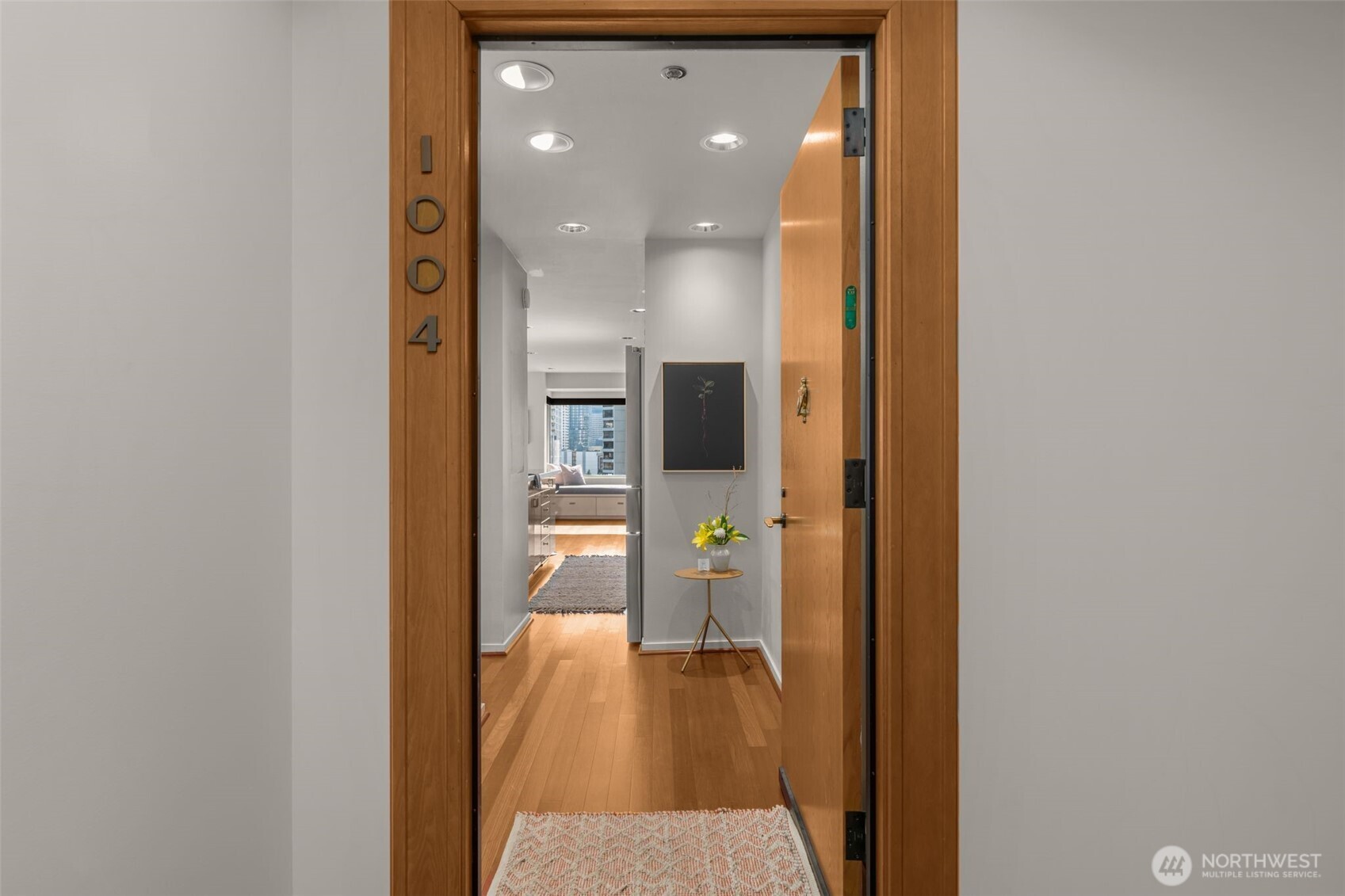 2821 2nd Avenue Unit: 1004