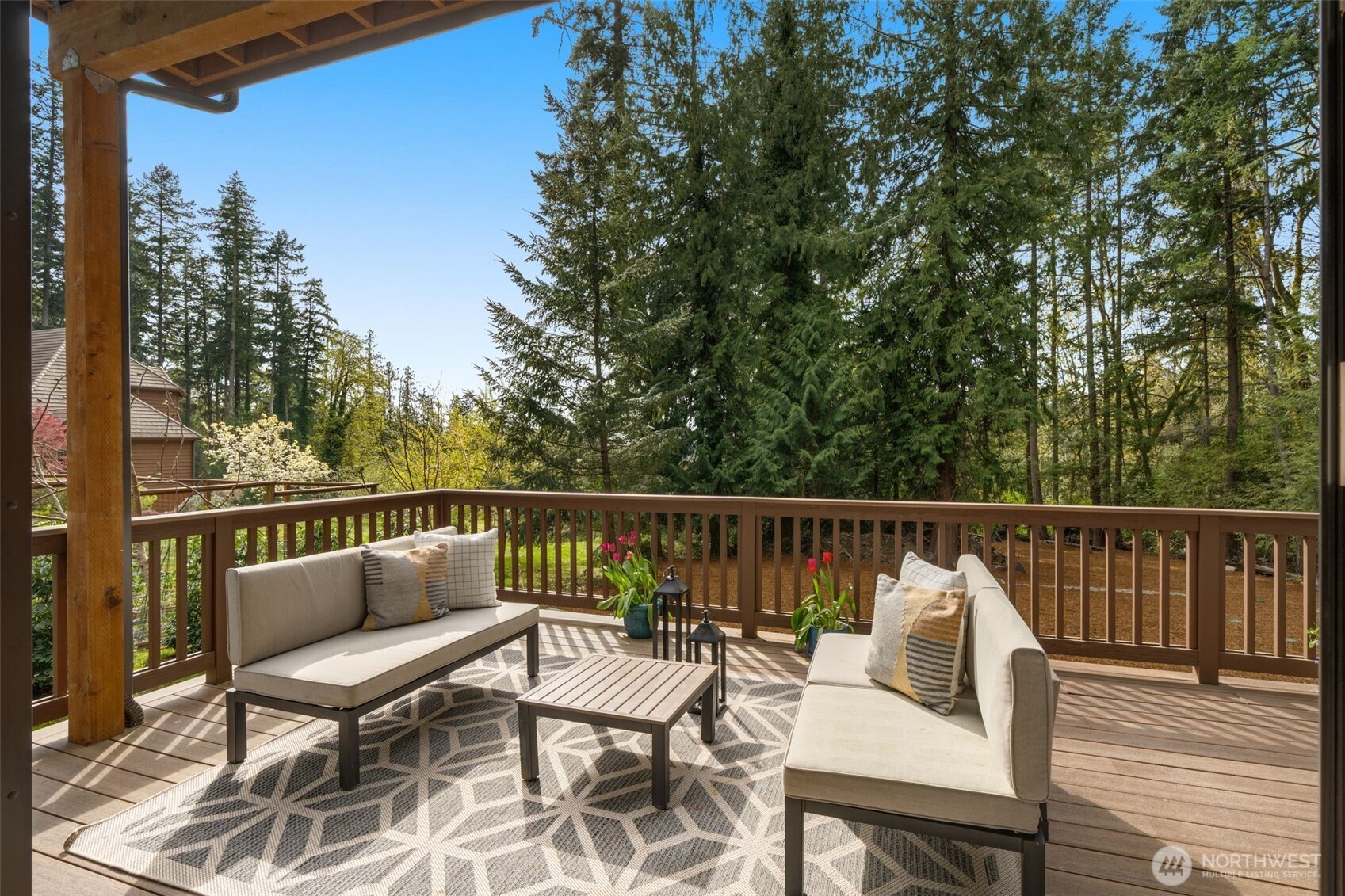 10143 Battle Point Drive NE