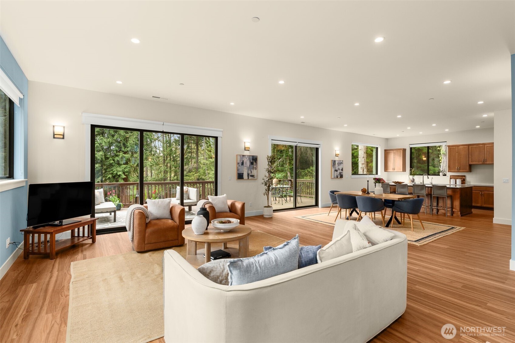 10143 Battle Point Drive NE