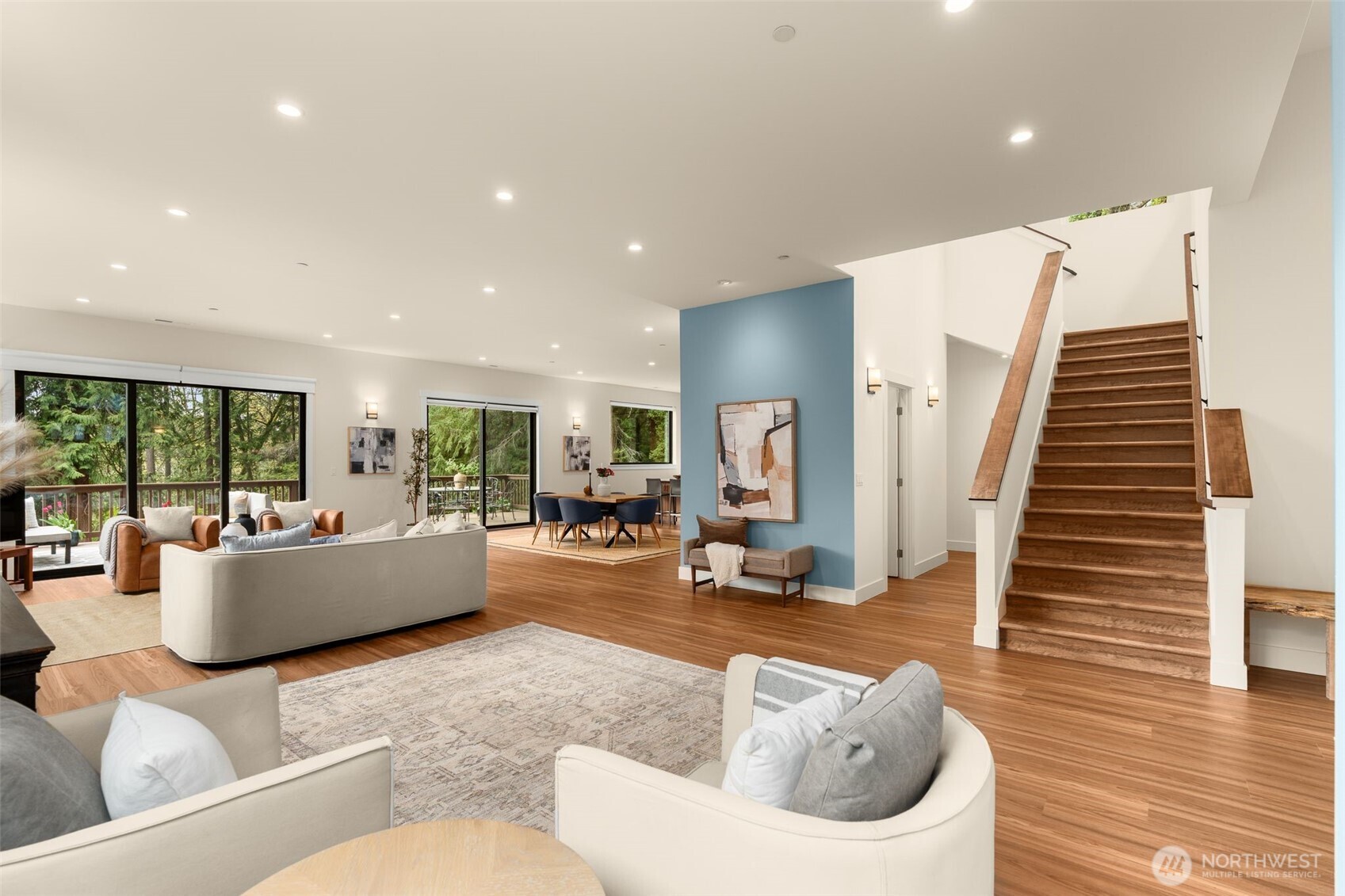 10143 Battle Point Drive NE