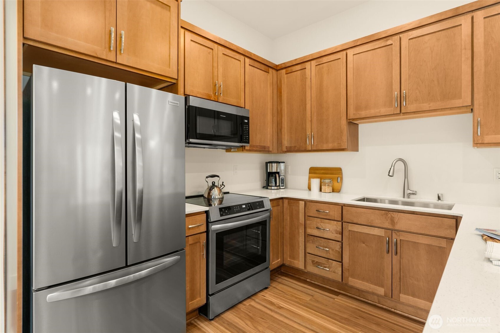 10143 Battle Point Drive NE