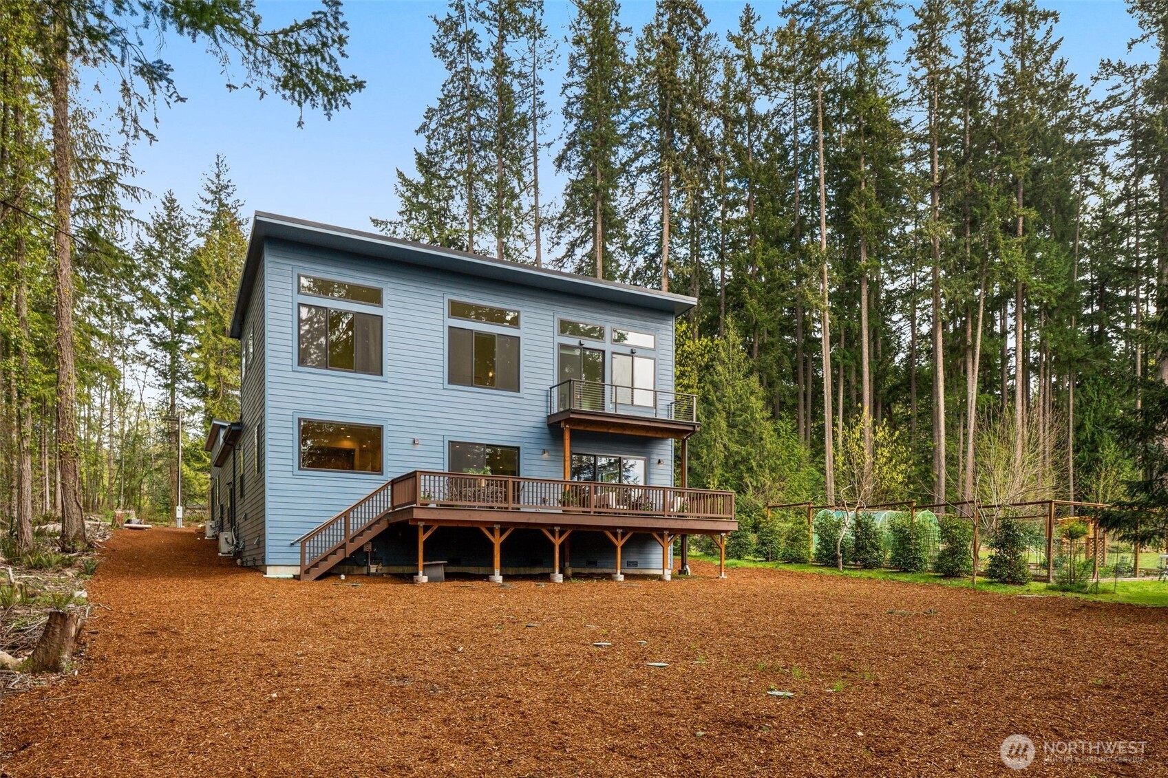 10143 Battle Point Drive NE