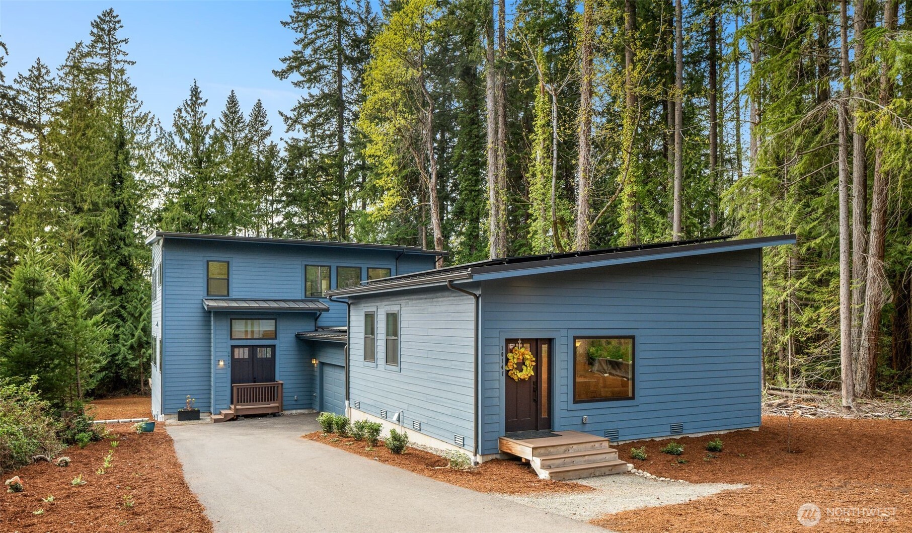 10143 Battle Point Drive NE