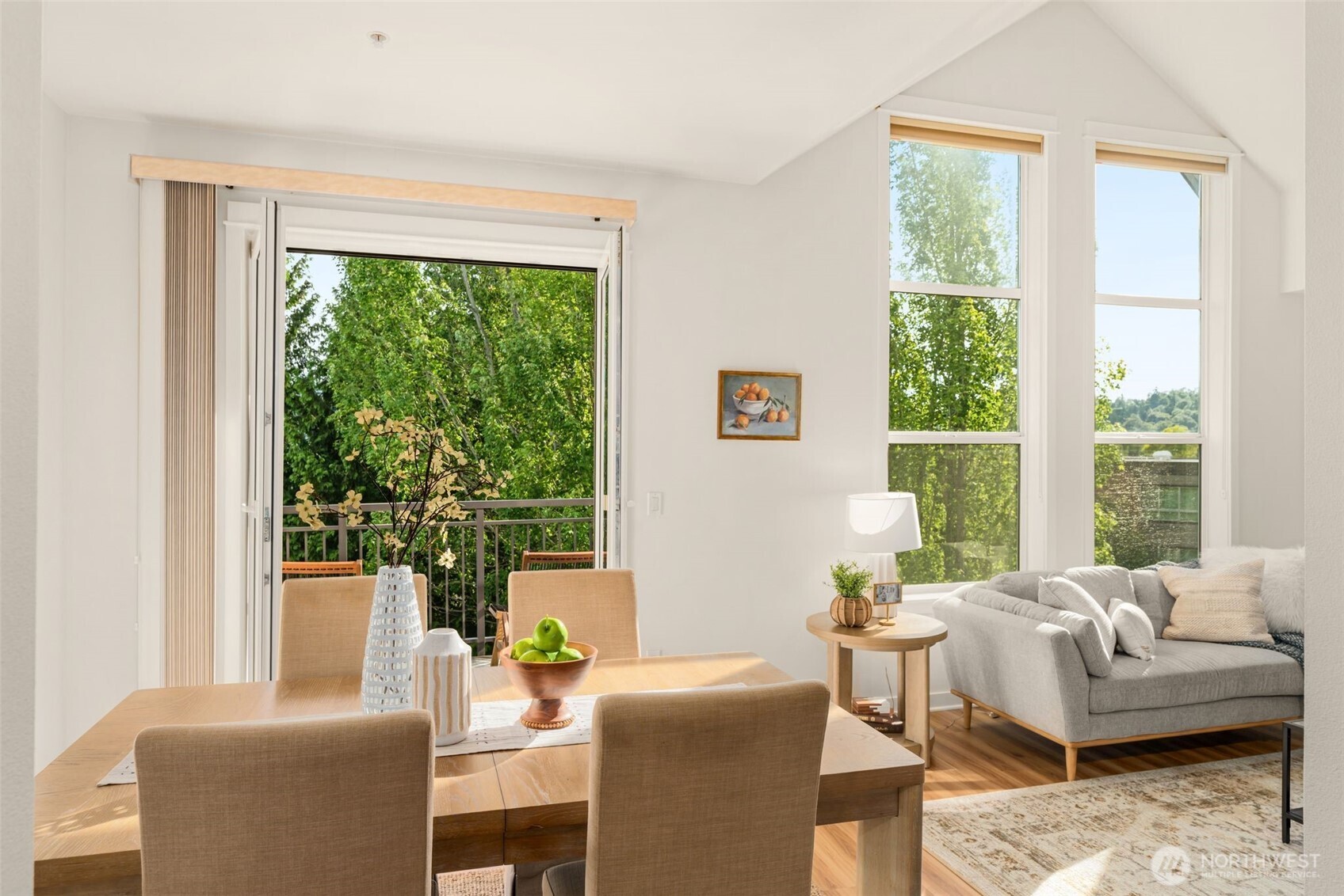 55 Williams Avenue S Unit: 401