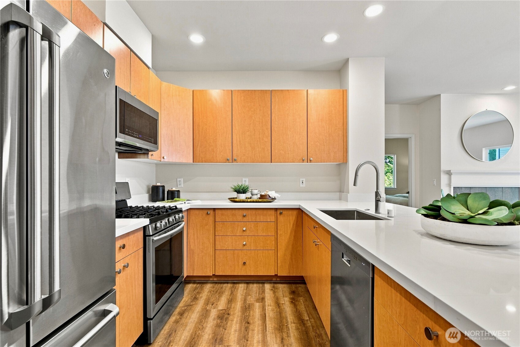 214 48th Street S Unit: H