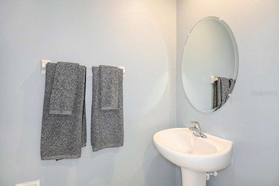 11796 RADIANT SHORE LOOP