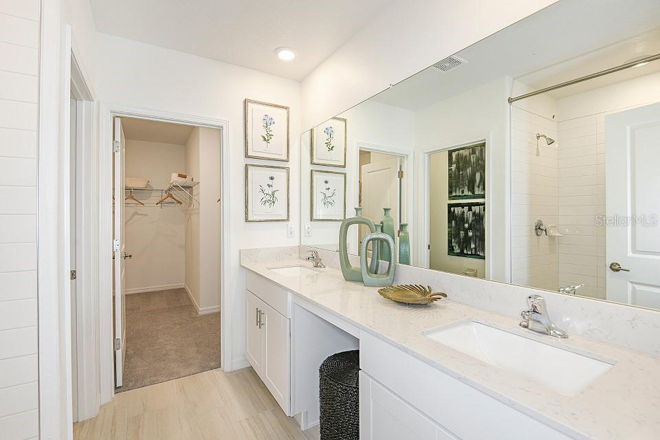 11796 RADIANT SHORE LOOP