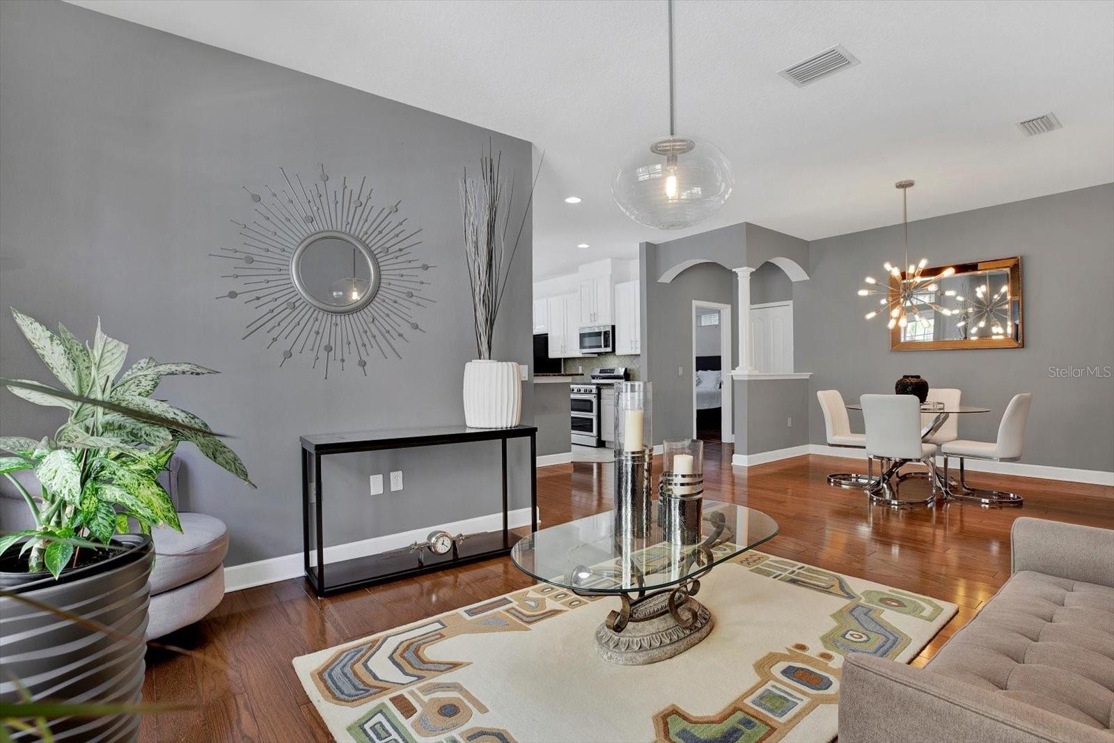 20118 HERON CROSSING DR