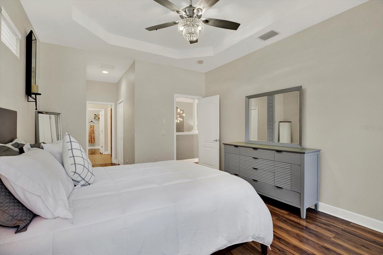 20118 HERON CROSSING DR