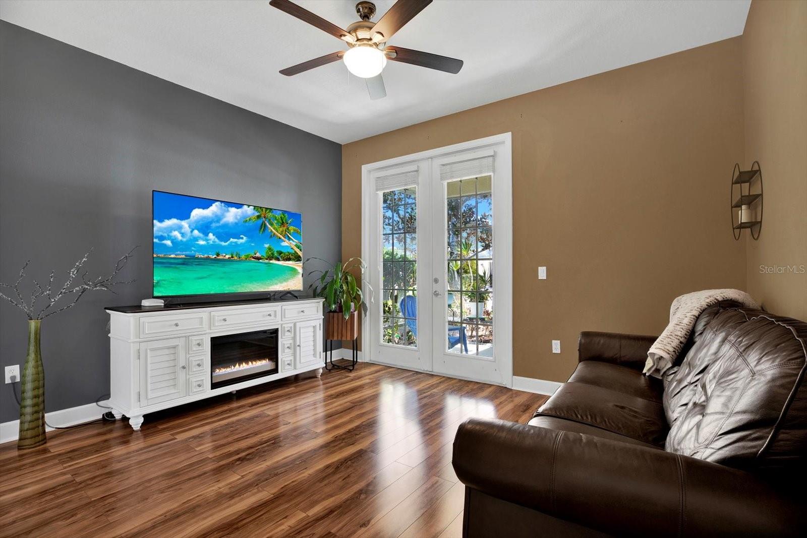 20118 HERON CROSSING DR