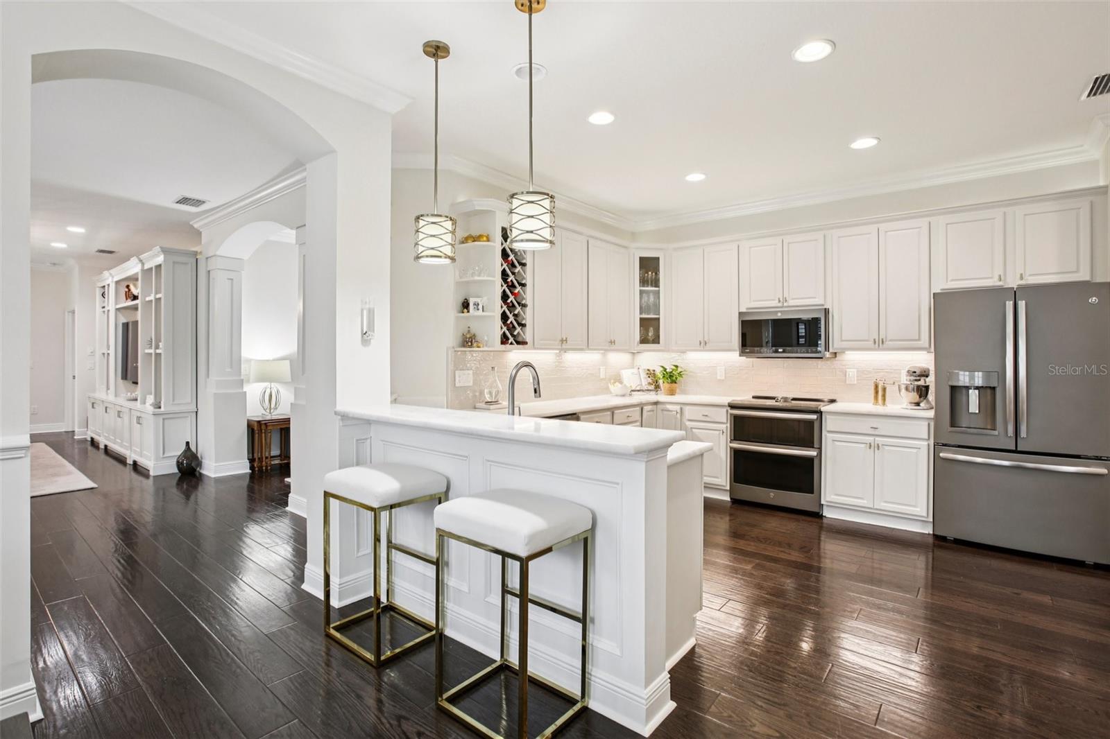 3242 CHAPEL CREEK CIR