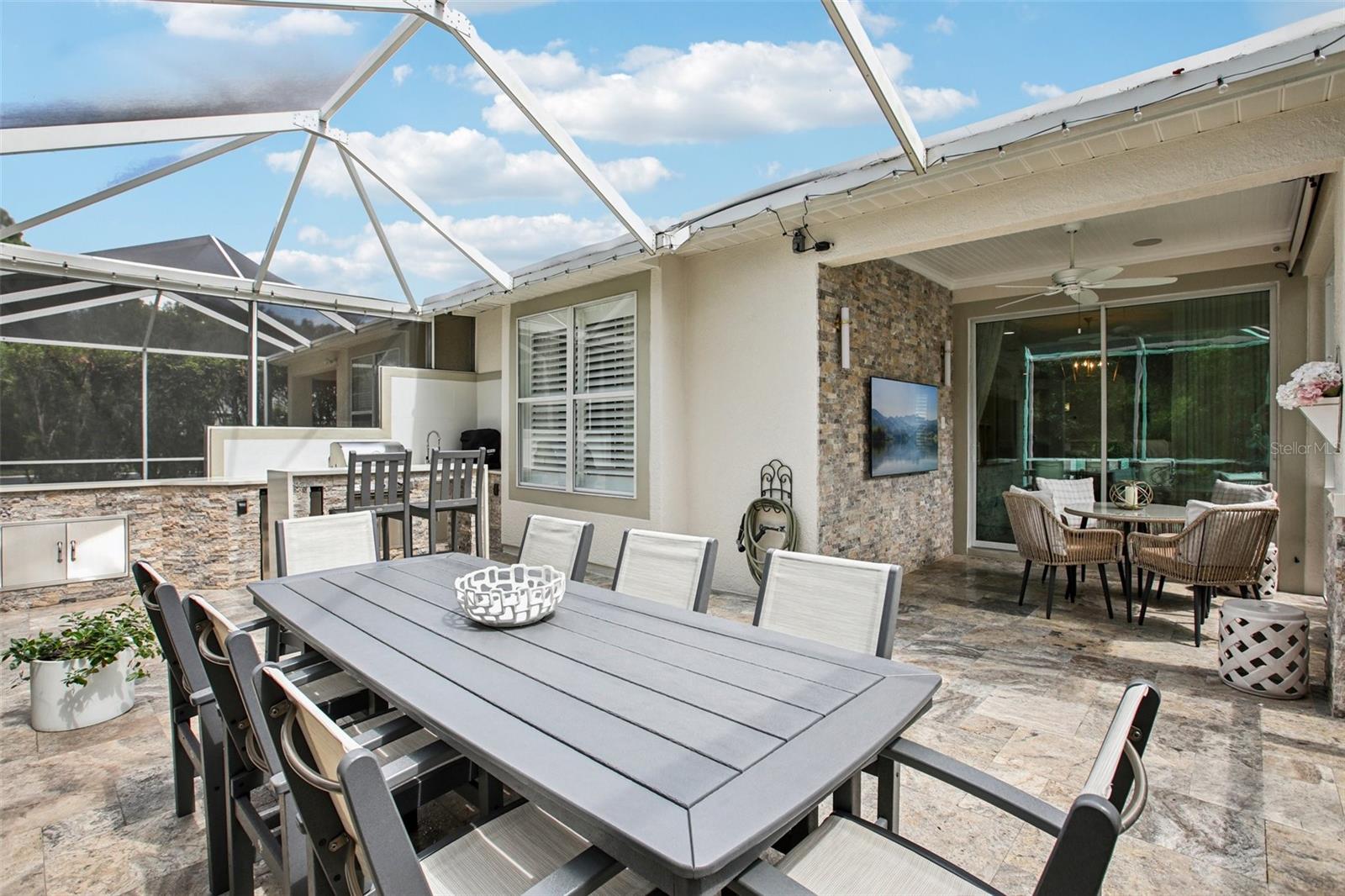 3242 CHAPEL CREEK CIR