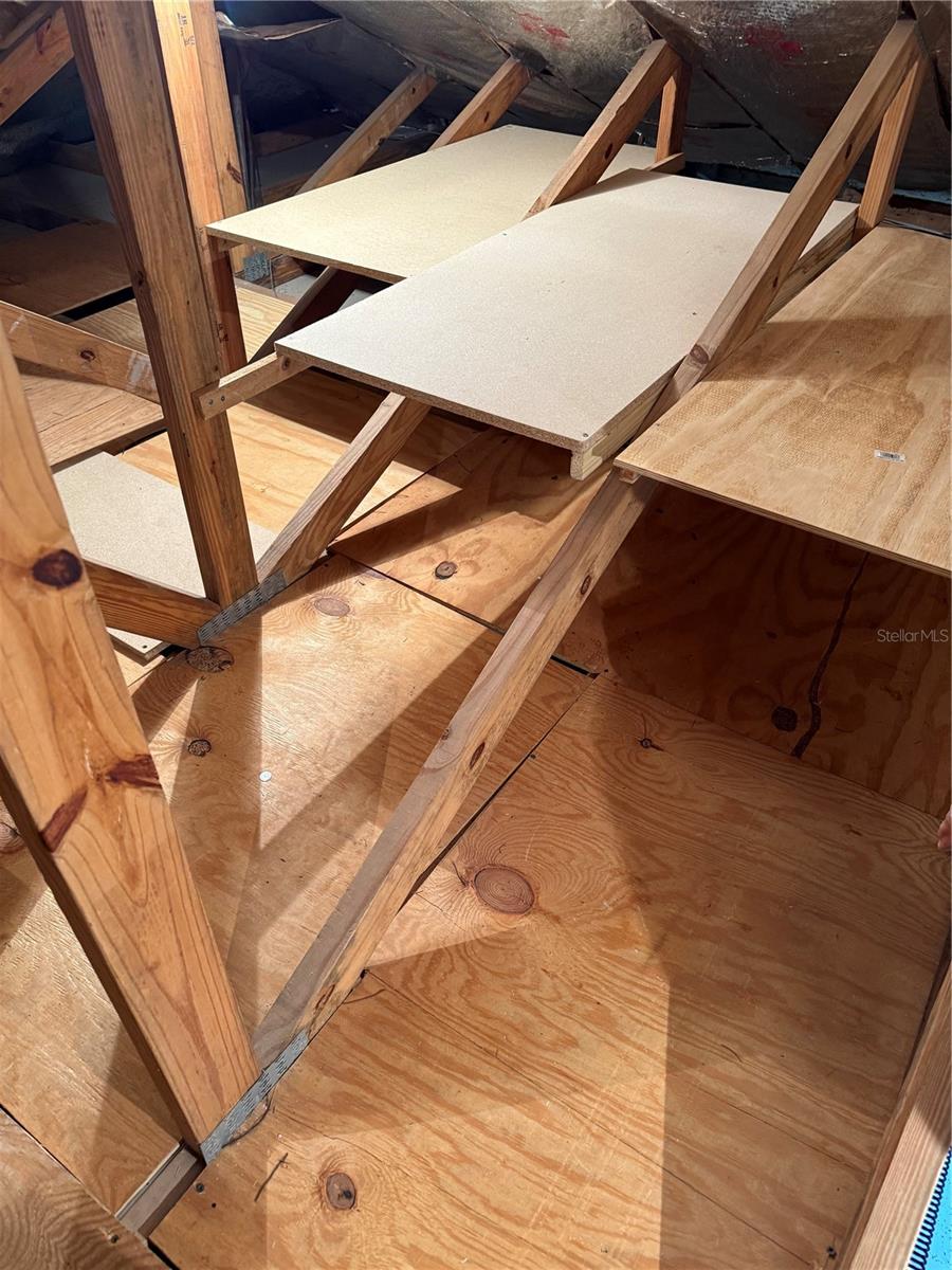 3242 CHAPEL CREEK CIR