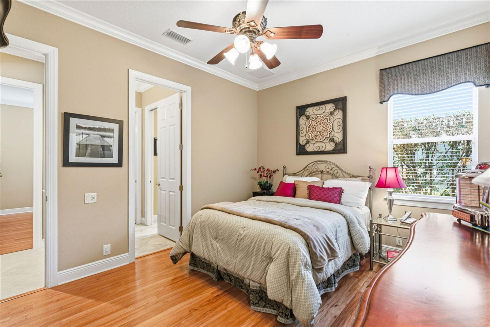 8453 DUNHAM STATION DR