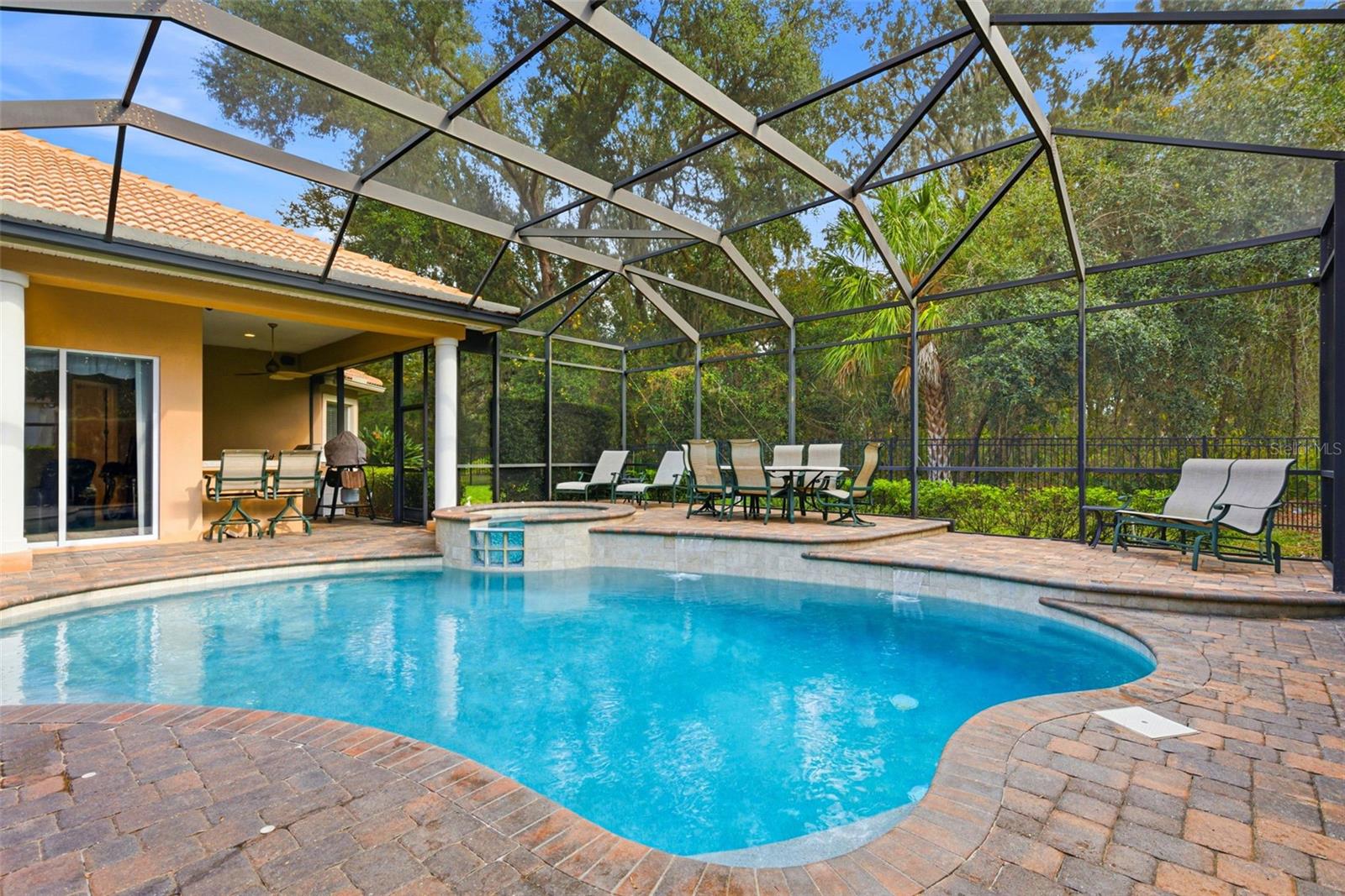 8453 DUNHAM STATION DR