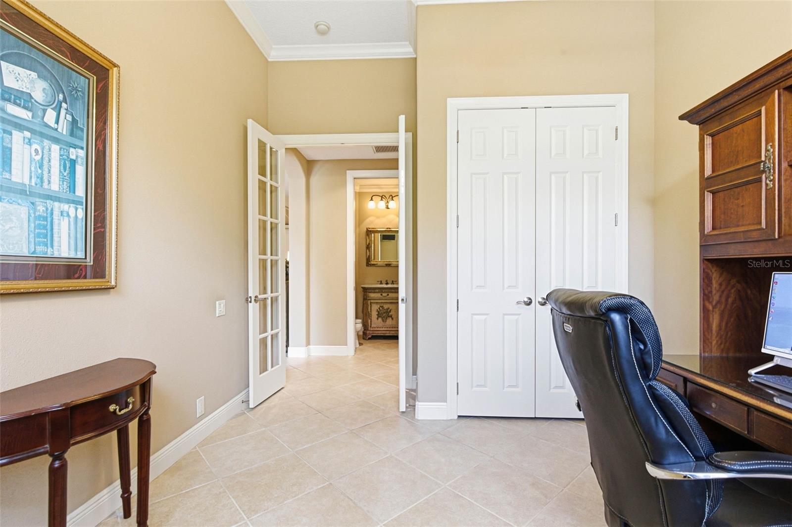 8453 DUNHAM STATION DR