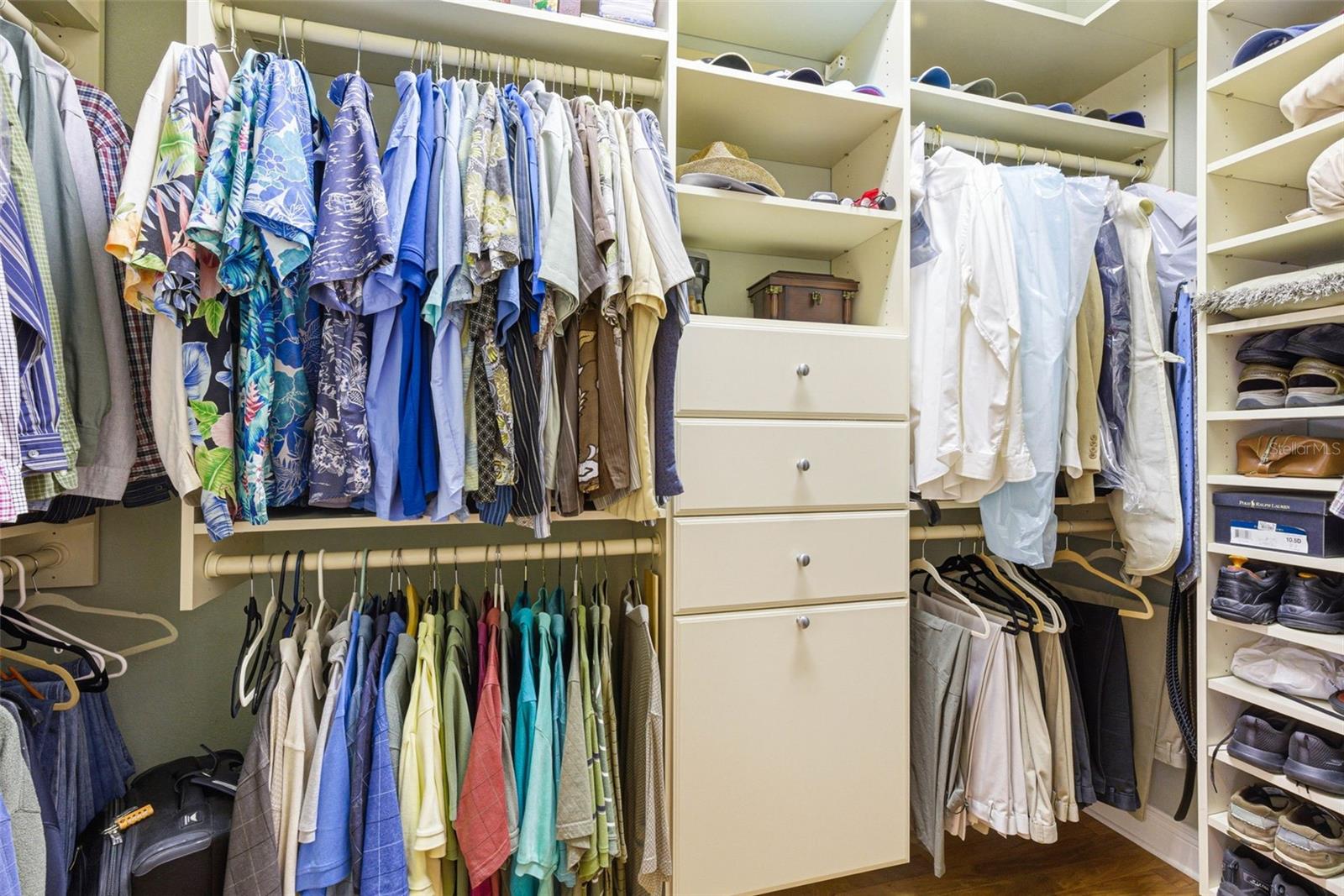 8453 DUNHAM STATION DR