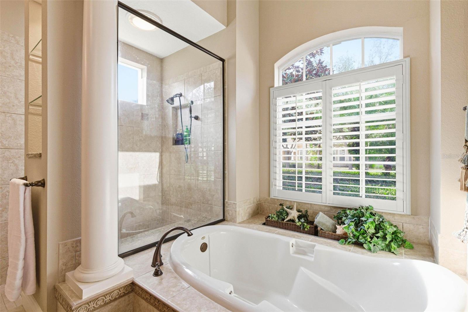 8453 DUNHAM STATION DR