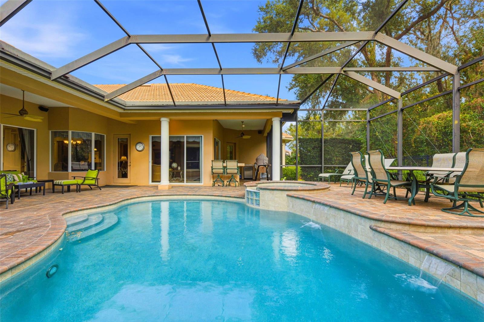 8453 DUNHAM STATION DR