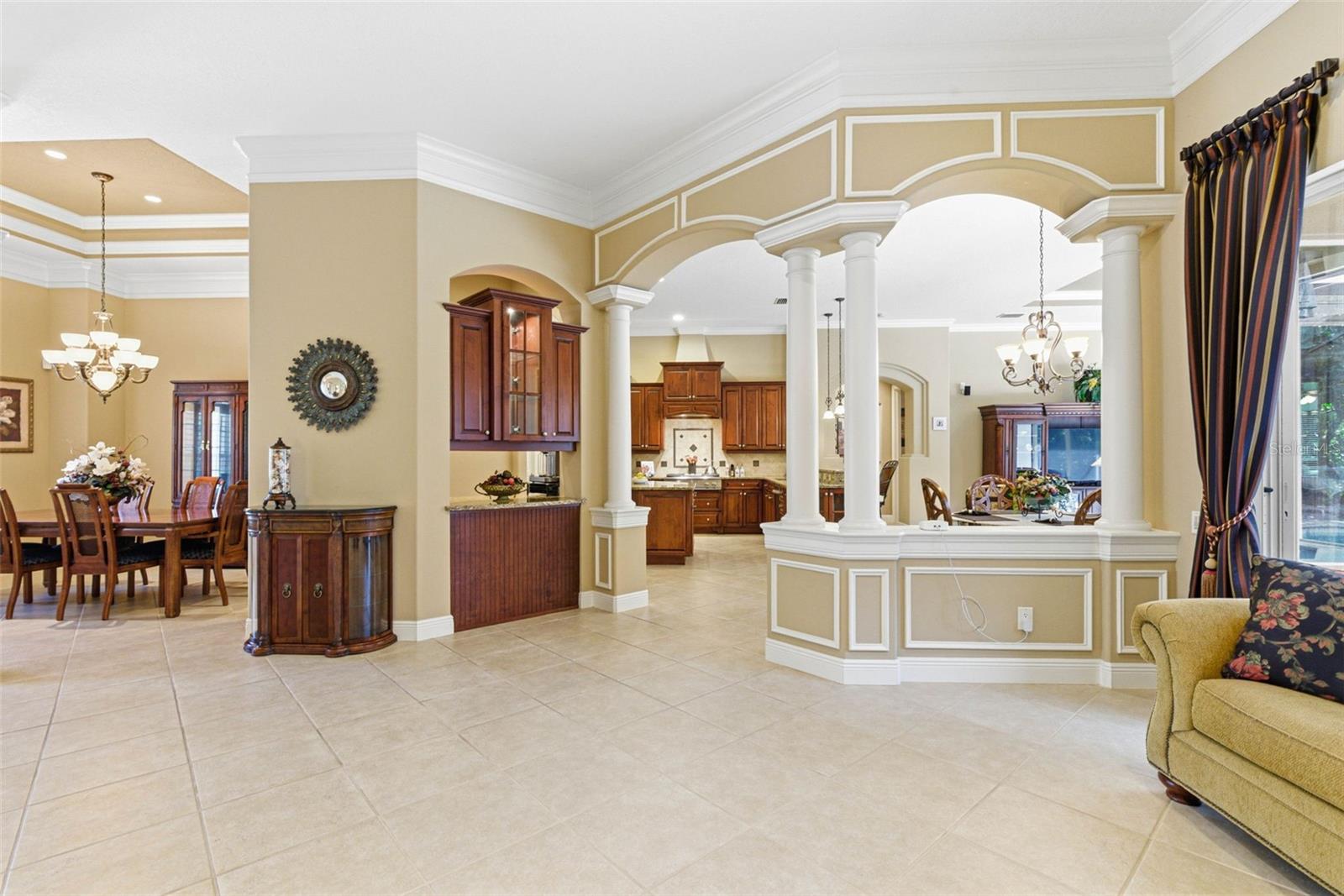 8453 DUNHAM STATION DR