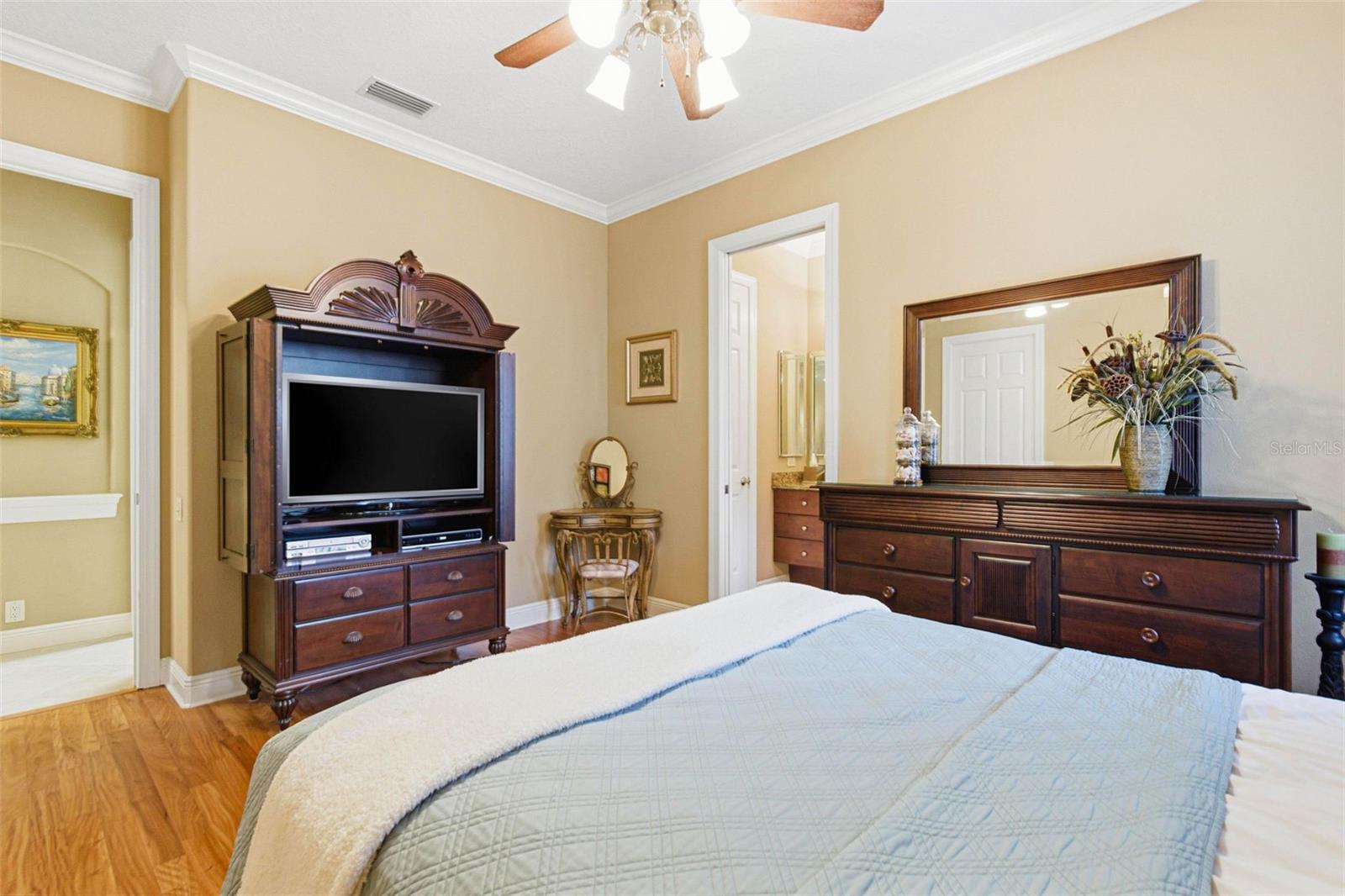 8453 DUNHAM STATION DR