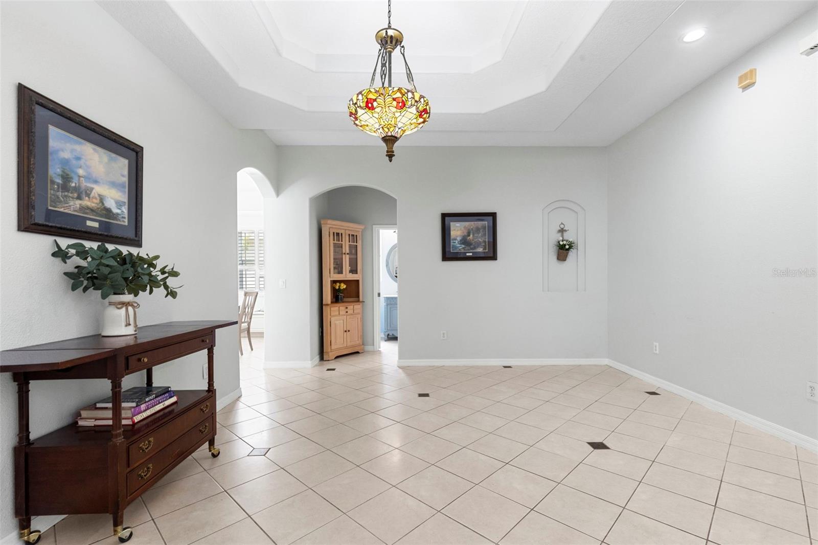 8380 GOLDEN PRAIRIE DR