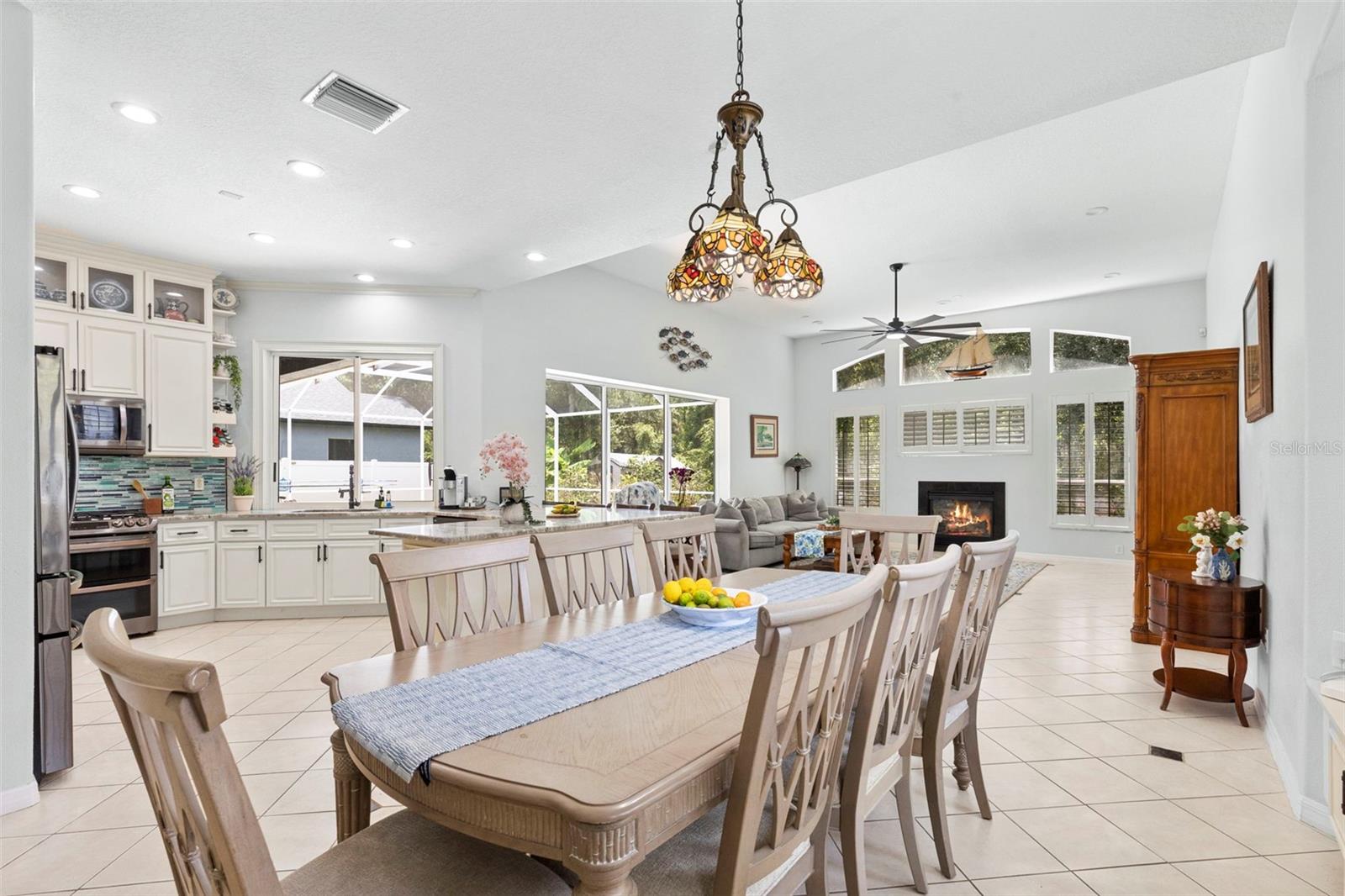 8380 GOLDEN PRAIRIE DR