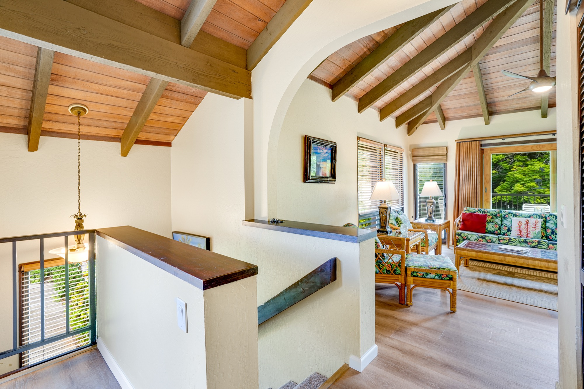 1901 POIPU RD 824
