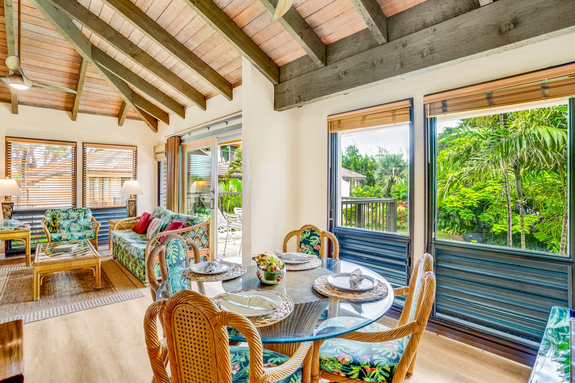 1901 POIPU RD 824