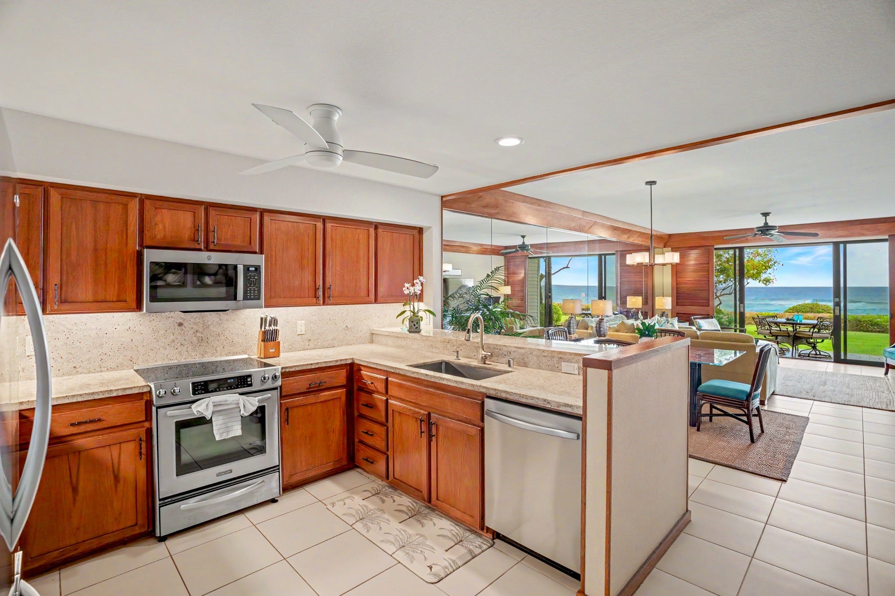 2221 KAPILI RD 4
