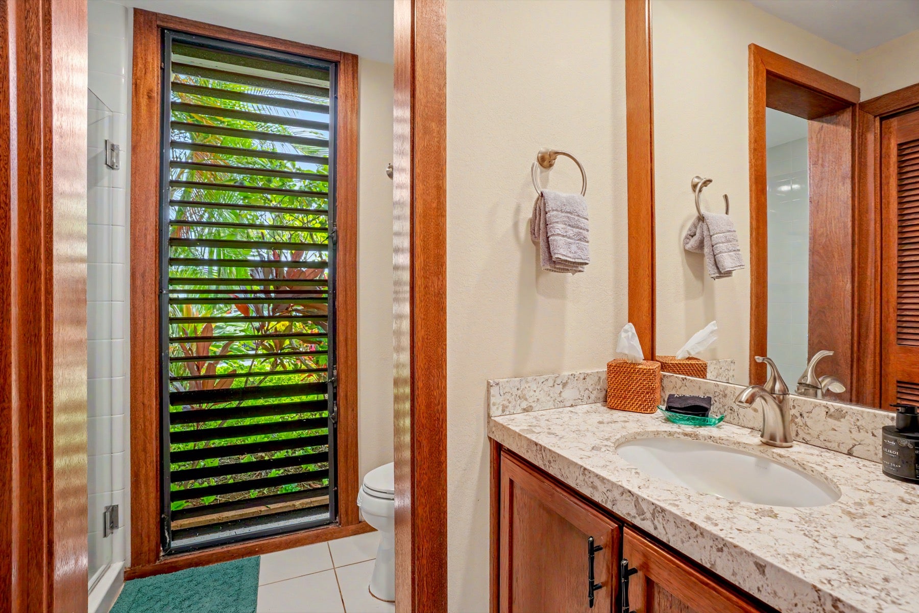 2221 KAPILI RD 4