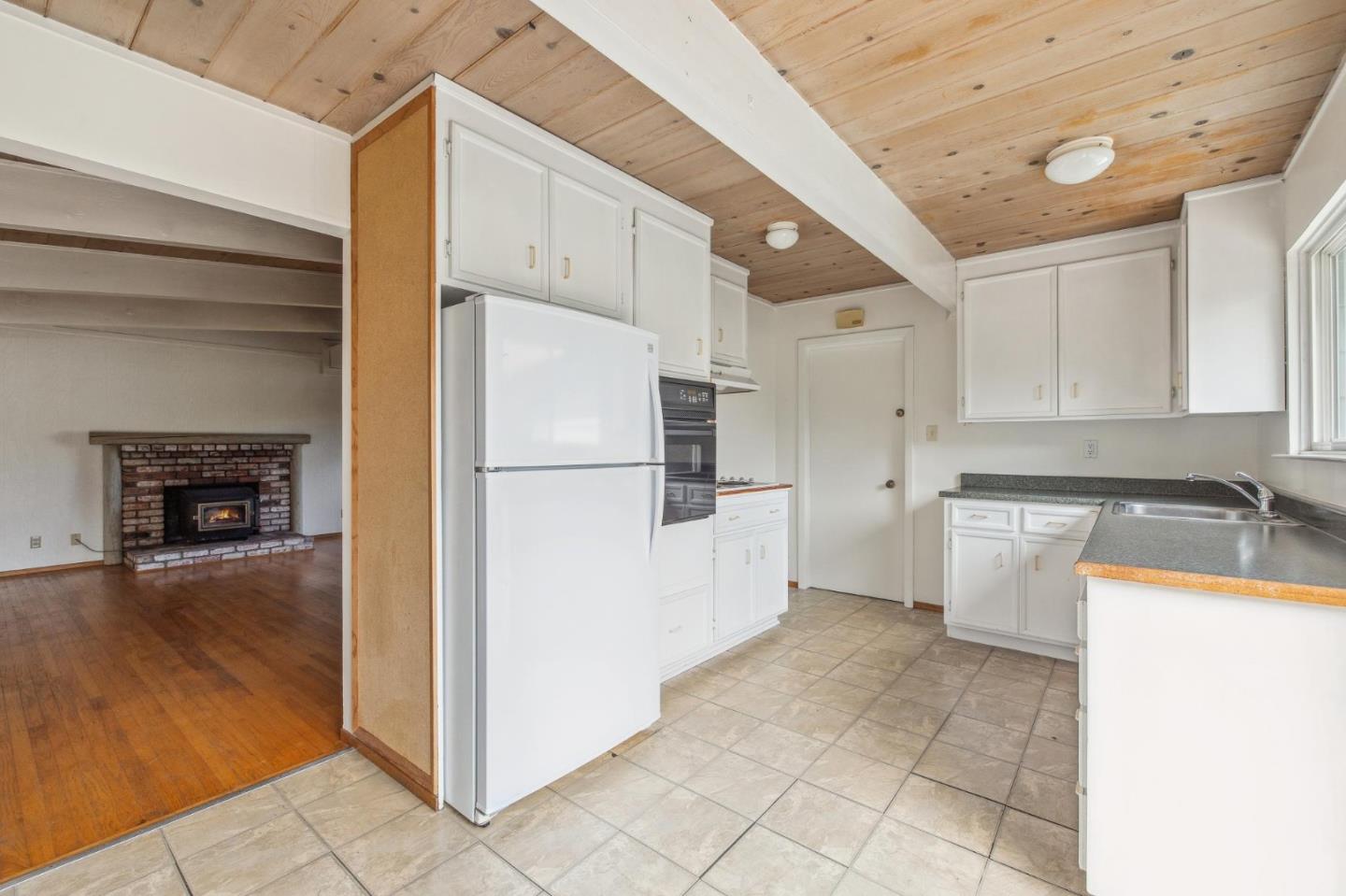 355 San Carlos AVE