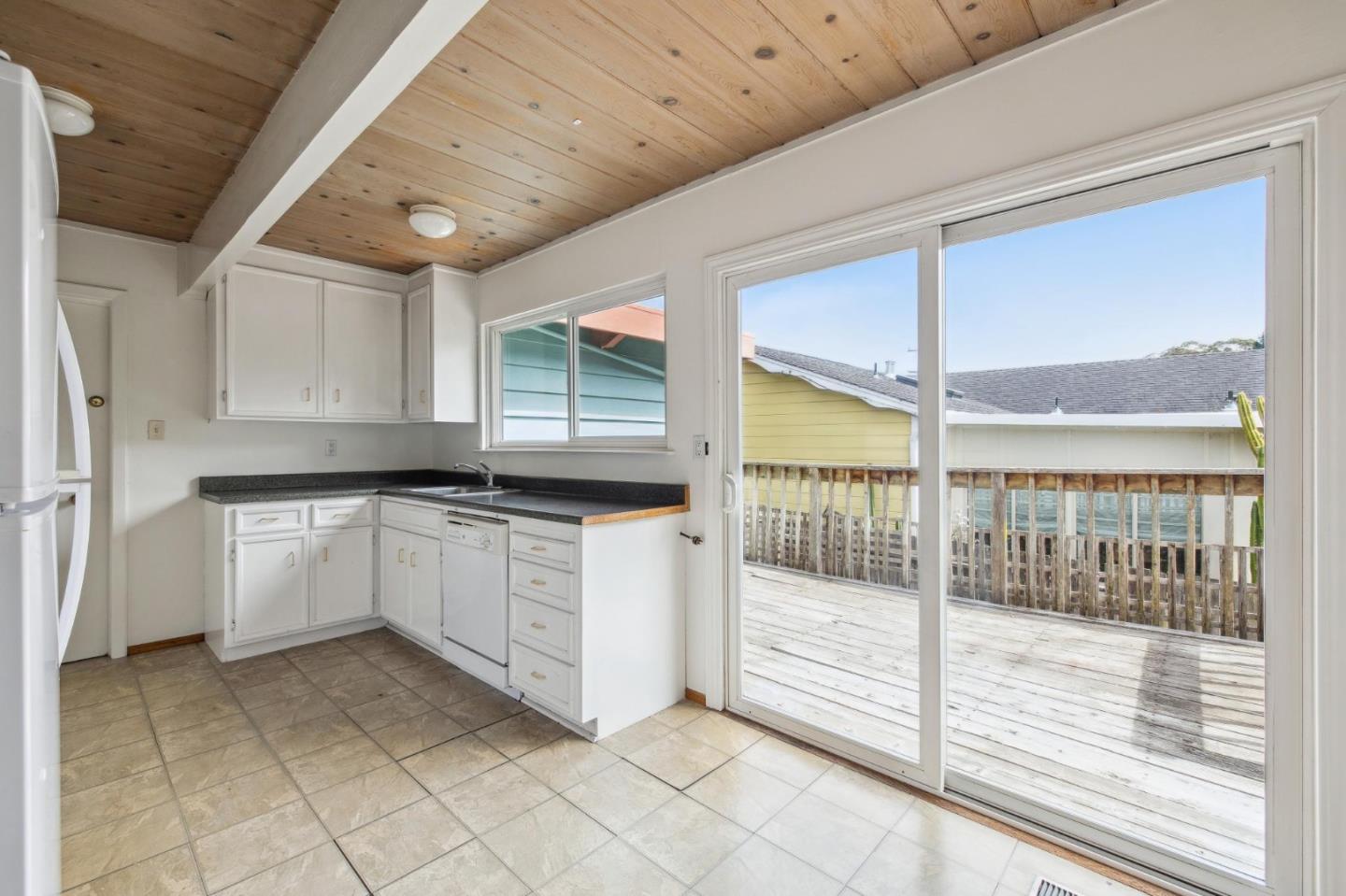 355 San Carlos AVE