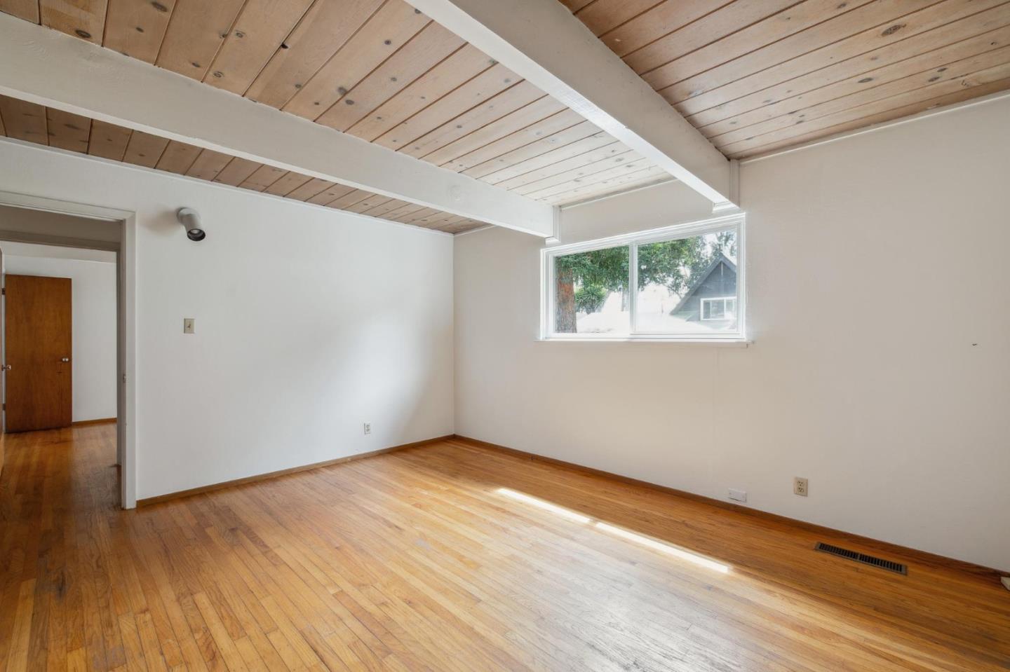 355 San Carlos AVE
