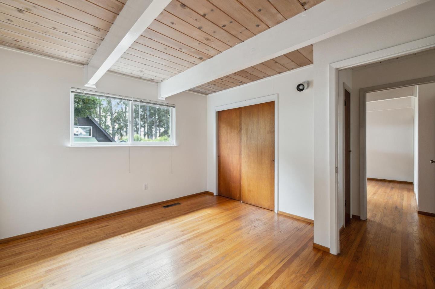 355 San Carlos AVE