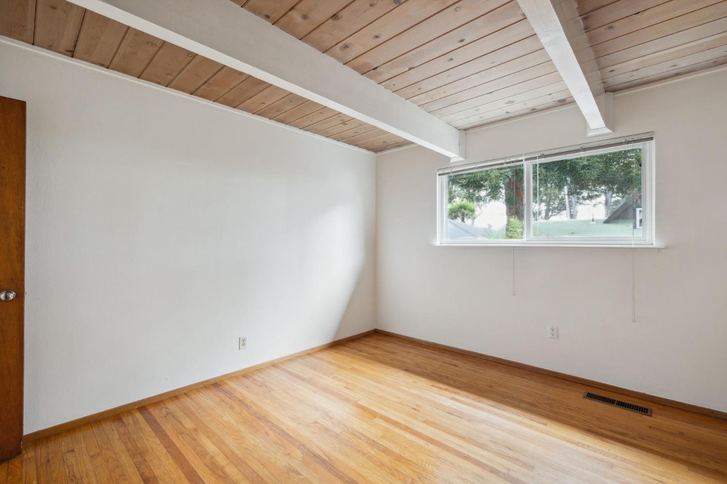 355 San Carlos AVE