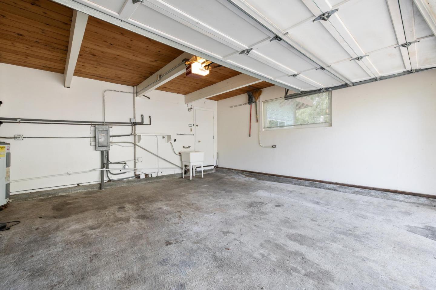 355 San Carlos AVE