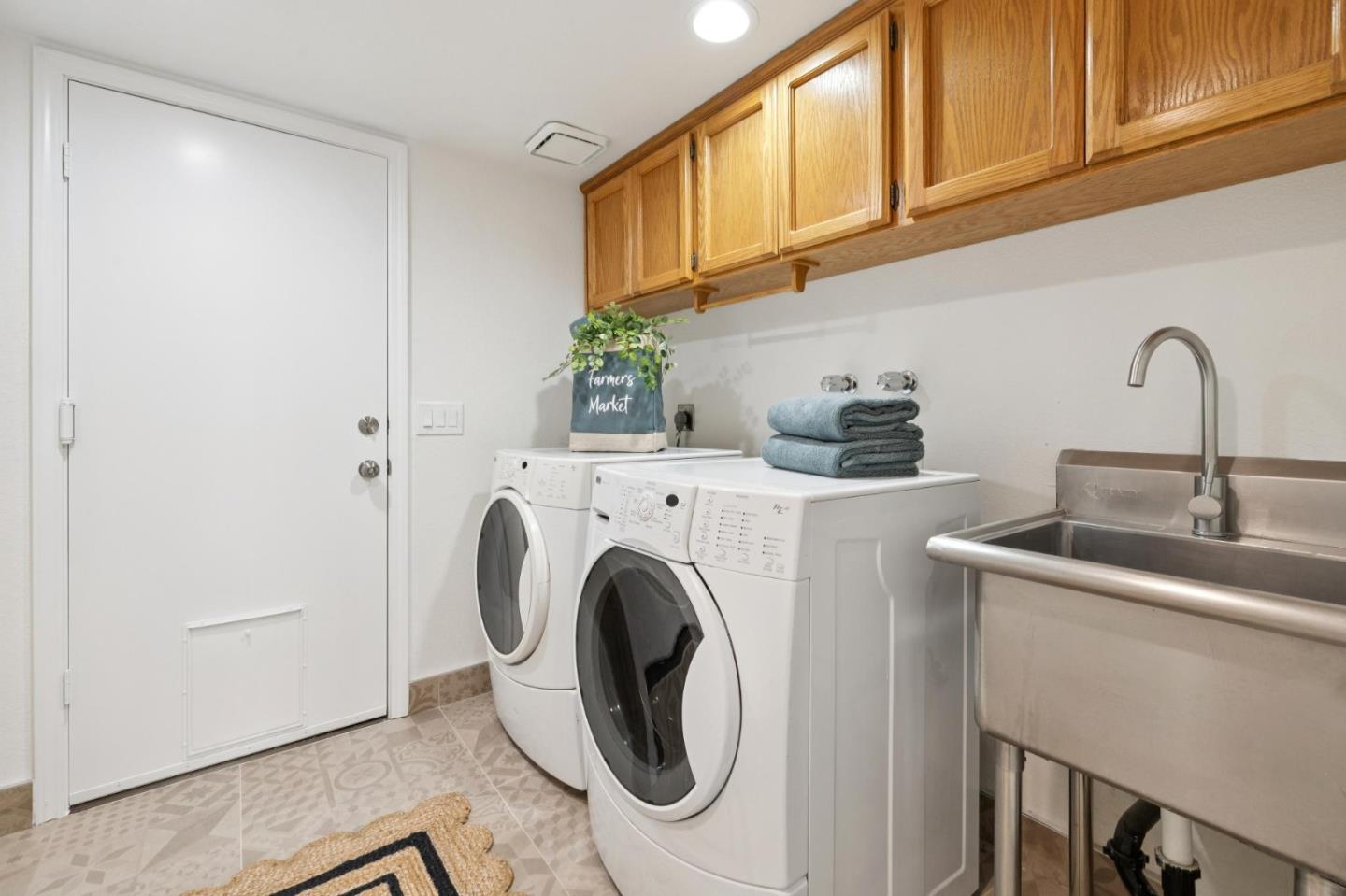 22208 Quinterno Court