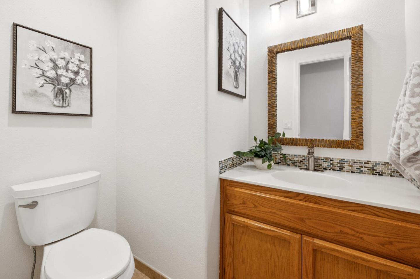 22208 Quinterno Court