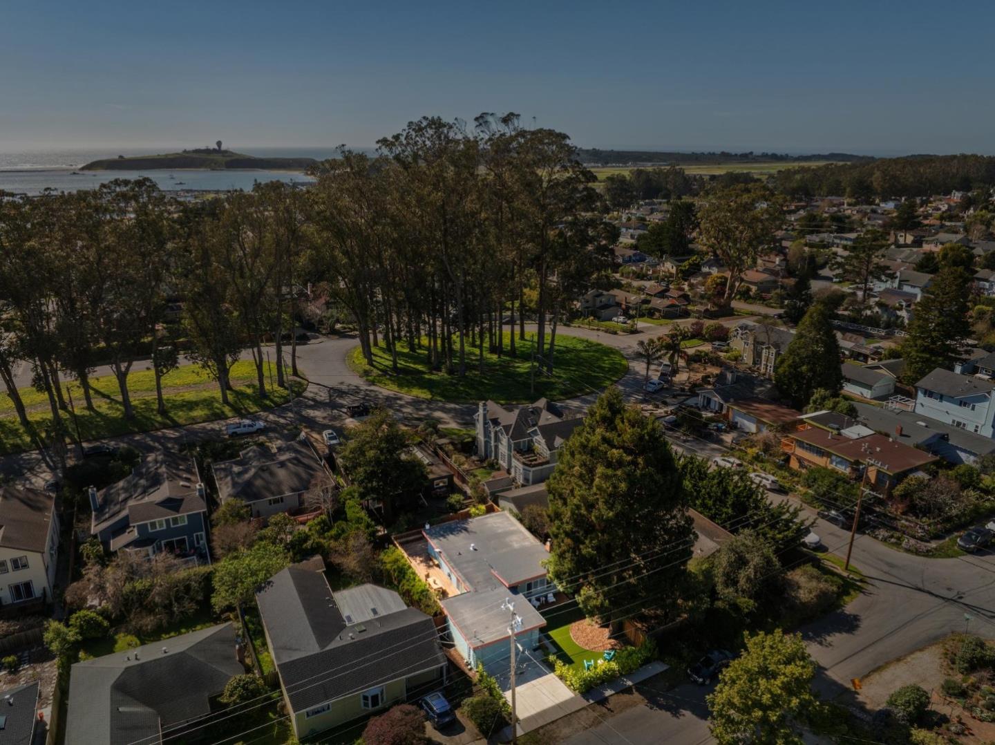 355 San Carlos Avenue