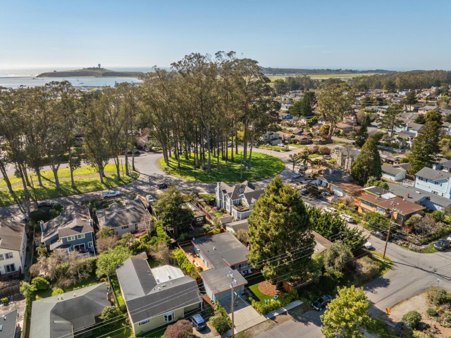 355 San Carlos Avenue